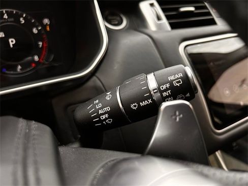 Used 2019 Land Rover Range Rover Sport HSE Dynamic image 24