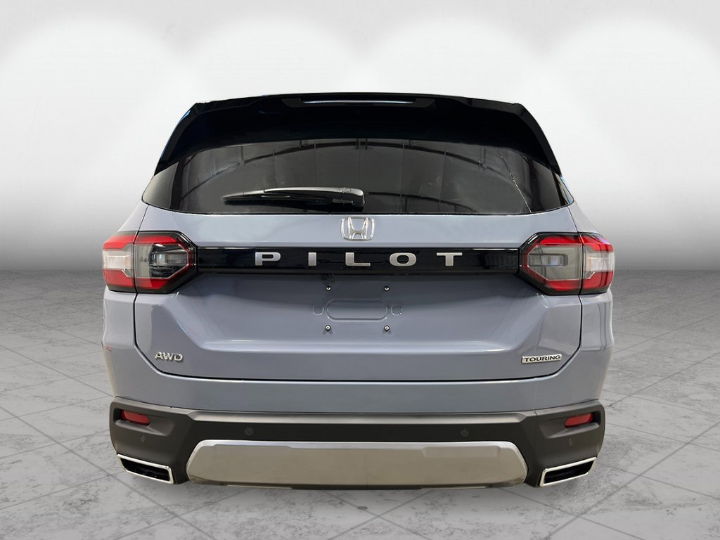 New 2026 Honda Pilot Touring image 4