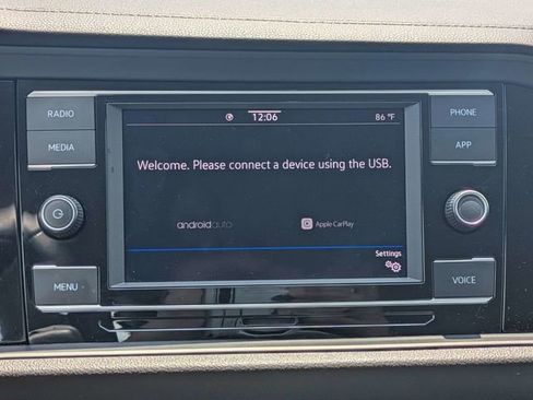 Used 2024 Volkswagen Jetta SE FWD image 20