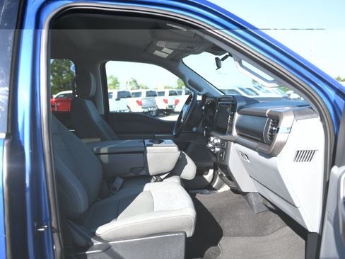 Used 2025 Ford F150 XLT w/ Equipment Group 301A Standard AWD/4WD image 14