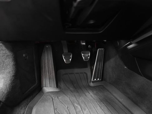 Certified 2024 Porsche 911 Carrera S RWD image 38