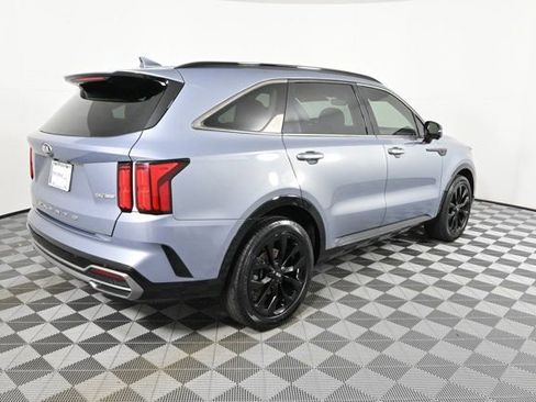 Certified 2021 Kia Sorento SX image 9