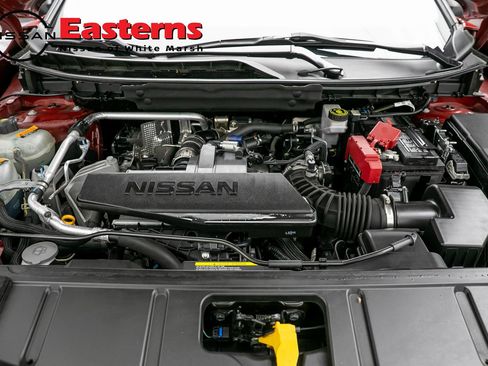 Used 2024 Nissan Rogue S AWD/4WD image 7