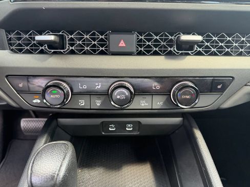 Used 2023 Honda Accord EX image 25