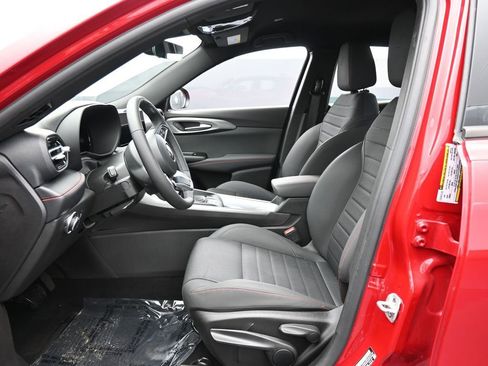 Used 2024 Dodge Hornet GT w/ Cold Weather Group AWD/4WD image 19