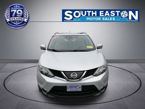 Used 2018 Nissan Rogue Sport SL w/ SL Premium Package AWD/4WD image 3
