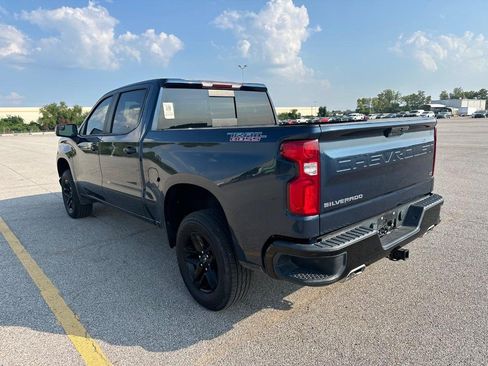 Used 2020 Chevrolet Silverado 1500 LT Trail Boss AWD/4WD image 3