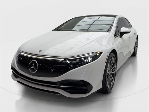 Used 2023 Mercedes-Benz EQS 450+ Sedan image 4