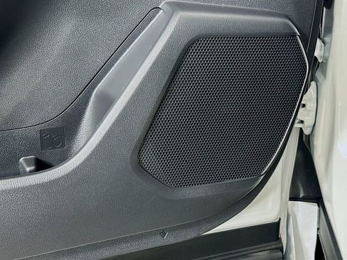 Used 2026 Toyota Highlander XLE image 18