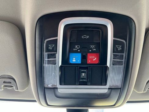 Used 2024 RAM 2500 Laramie image 14