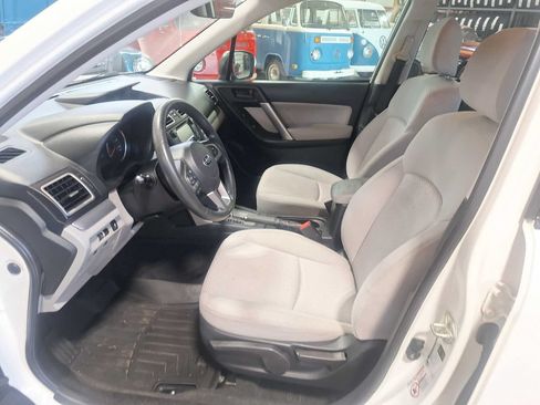 Used 2018 Subaru Forester 2.5i w/ Alloy Wheel Package AWD/4WD image 14