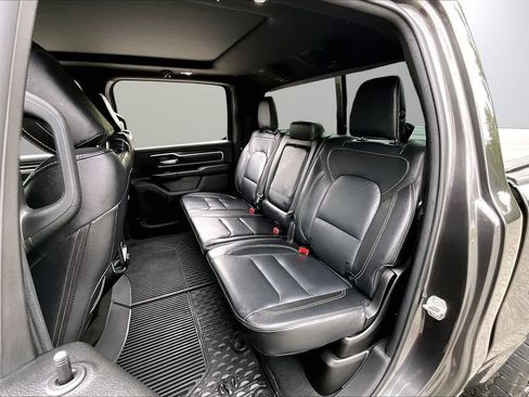 Used 2022 RAM 1500 Big Horn AWD/4WD image 22