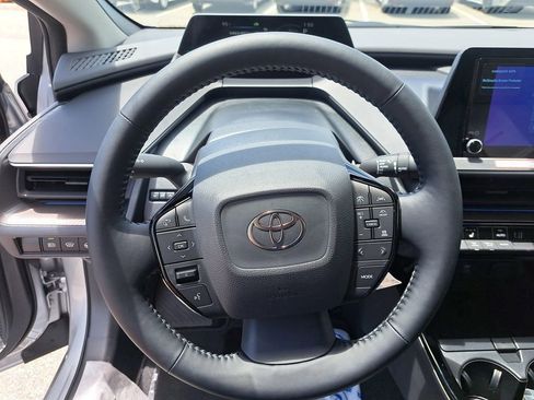 New 2026 Toyota Prius XLE image 18