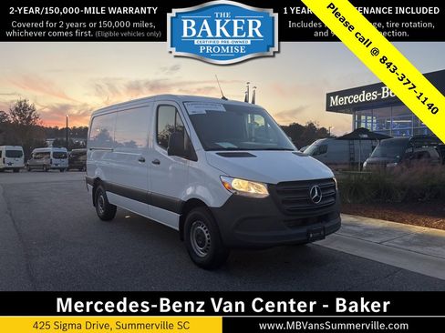 Used 2023 Mercedes-Benz Sprinter 144 Cargo image 1