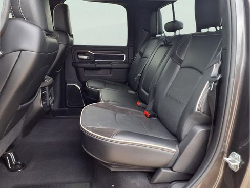 Certified 2025 RAM 2500 Laramie AWD/4WD image 11