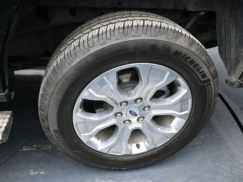 Used 2022 Ford F150 Platinum w/ Equipment Group 701A High image 9