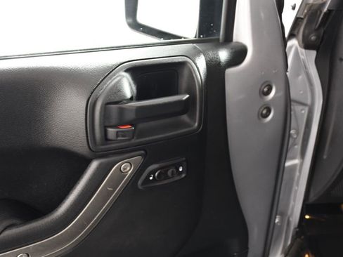 Used 2017 Jeep Wrangler Unlimited Sport w/ Quick Order Package 24S image 15