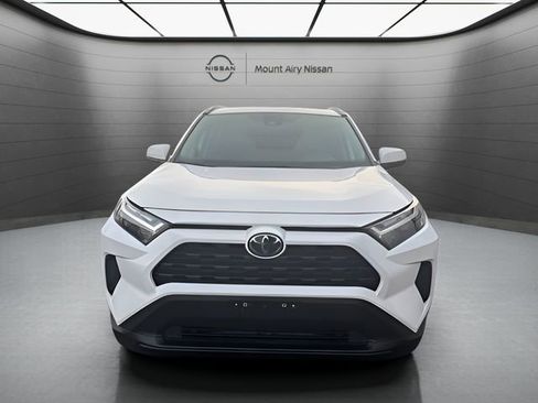 Used 2024 Toyota RAV4 XLE image 8
