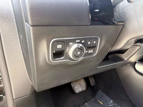 Certified 2023 Mercedes-Benz GLA 250 image 21