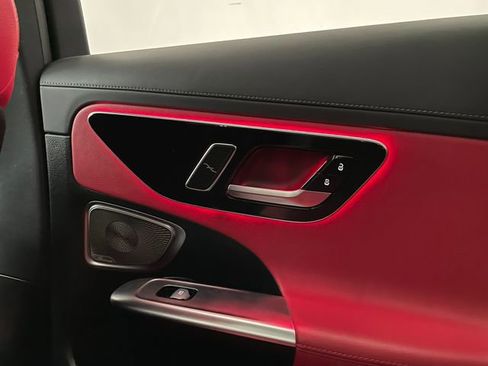 Used 2024 Mercedes-Benz C 300 Sedan image 39