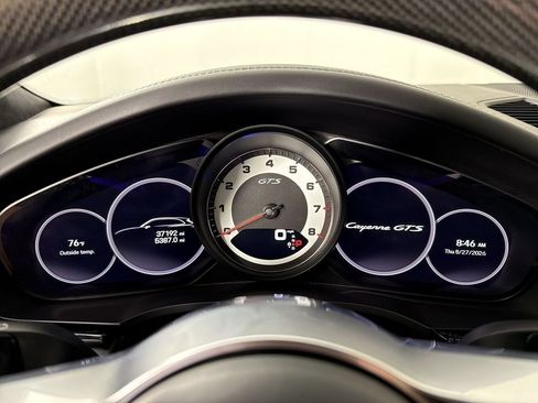 Certified 2023 Porsche Cayenne GTS AWD/4WD image 37