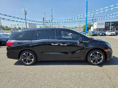 Used 2023 Honda Odyssey Elite image 6