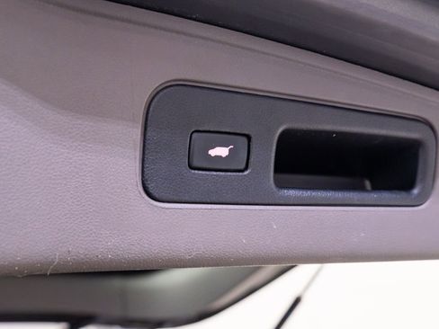 Used 2016 Honda Odyssey EX-L image 37