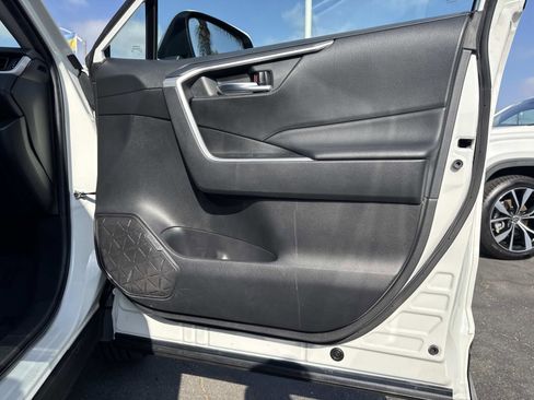 Used 2023 Toyota RAV4 XLE w/ Convenience Package AWD/4WD image 30