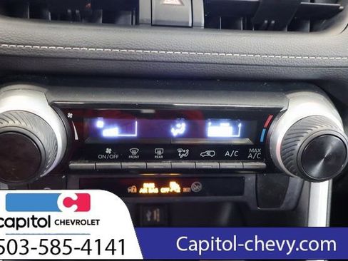 Used 2023 Toyota RAV4 LE image 21