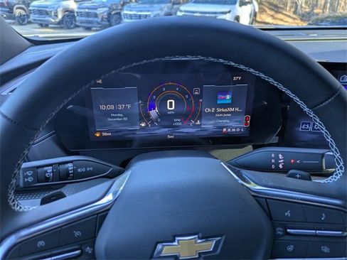 New 2026 Chevrolet Traverse LT image 15