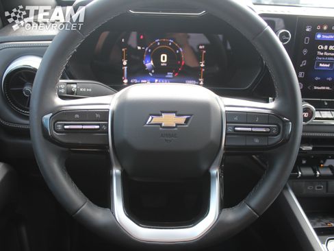Used 2023 Chevrolet Colorado LT w/ LT Convenience Package II AWD/4WD image 13