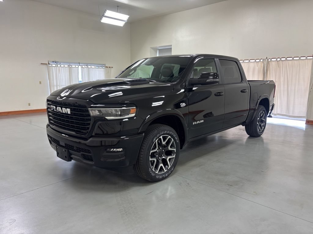 New 2026 RAM 1500 Laramie w/ Sport Appearance Package AWD/4WD image 4