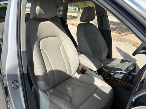 Used 2011 Audi Q5 2.0T Premium Plus AWD/4WD image 47