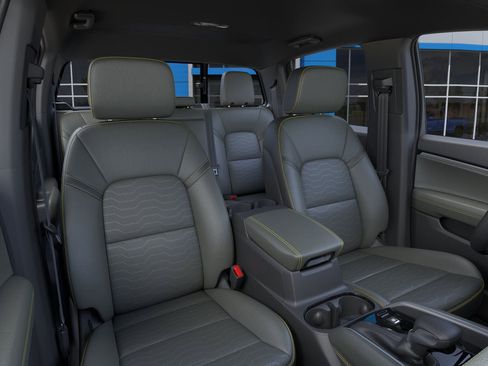 New 2026 Chevrolet Colorado ZR2 AWD/4WD image 16
