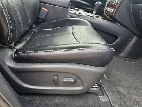 Used 2017 Nissan Pathfinder Platinum AWD/4WD image 26