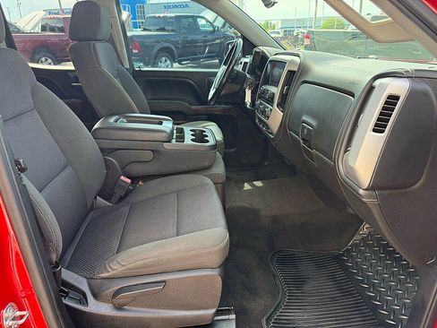 Used 2015 GMC Sierra 1500 SLE w/ SLE Value Package AWD/4WD image 18