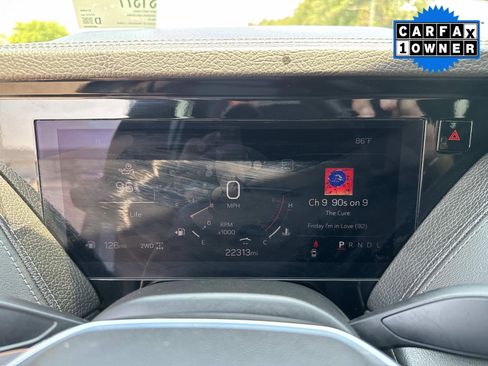 Used 2025 GMC Yukon Denali AWD/4WD image 36