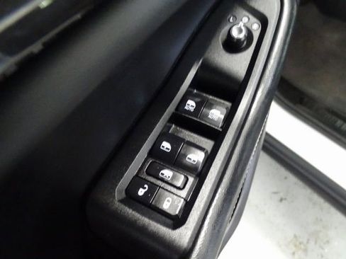 Certified 2023 Jeep Grand Cherokee Altitude image 10