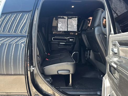 Used 2019 RAM 2500 Laramie AWD/4WD image 18
