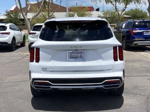 Used 2023 Kia Sorento SX FWD image 5