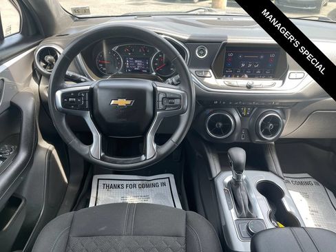 Used 2022 Chevrolet Blazer LT FWD image 18