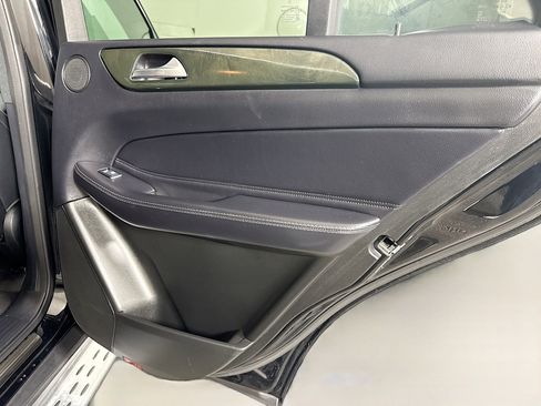 Used 2017 Mercedes-Benz GLE 350 w/ Premium 1 Package image 28