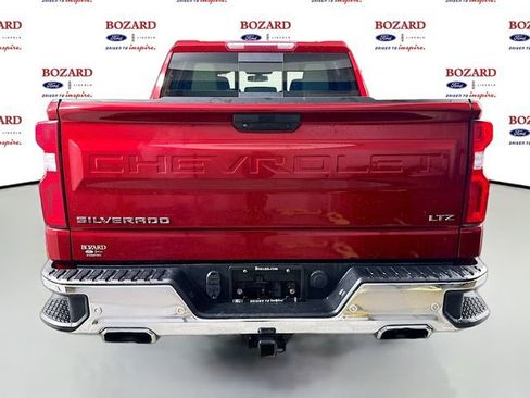 Used 2022 Chevrolet Silverado 1500 LTZ w/ Z71 Off-Road Package image 7
