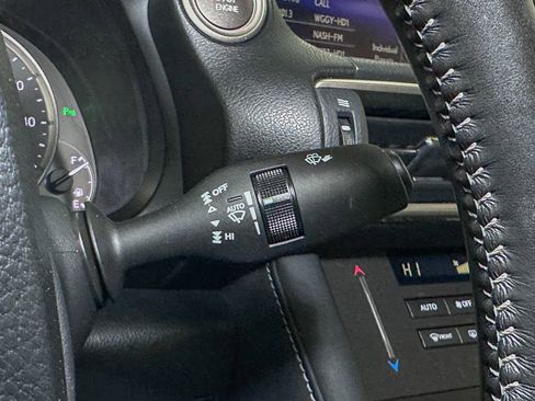 Used 2020 Lexus IS 300 AWD w/ Navigation Package image 33