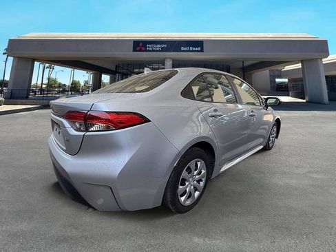 Used 2024 Toyota Corolla LE FWD image 6