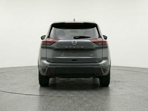 Used 2025 Nissan Rogue SV FWD image 7