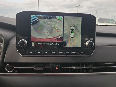 Used 2024 Mitsubishi Outlander SE image 18