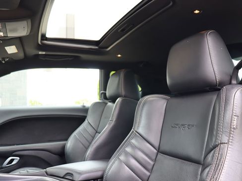 Used 2017 Dodge Challenger SRT w/ Technology Group image 13