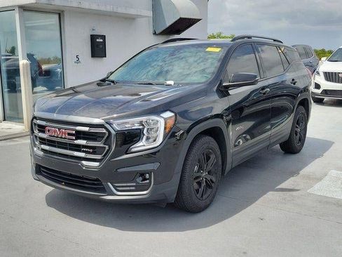 Used 2022 GMC Terrain AT4 w/ LPO, Roadside Safety Package image 3