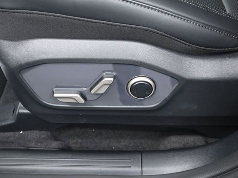 New 2027 Kia Telluride S image 13